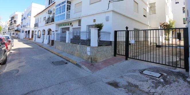 Conil A Pie De Playa Con Amplias Vistas Al Mar Apartment Conil De La Frontera Exterior photo